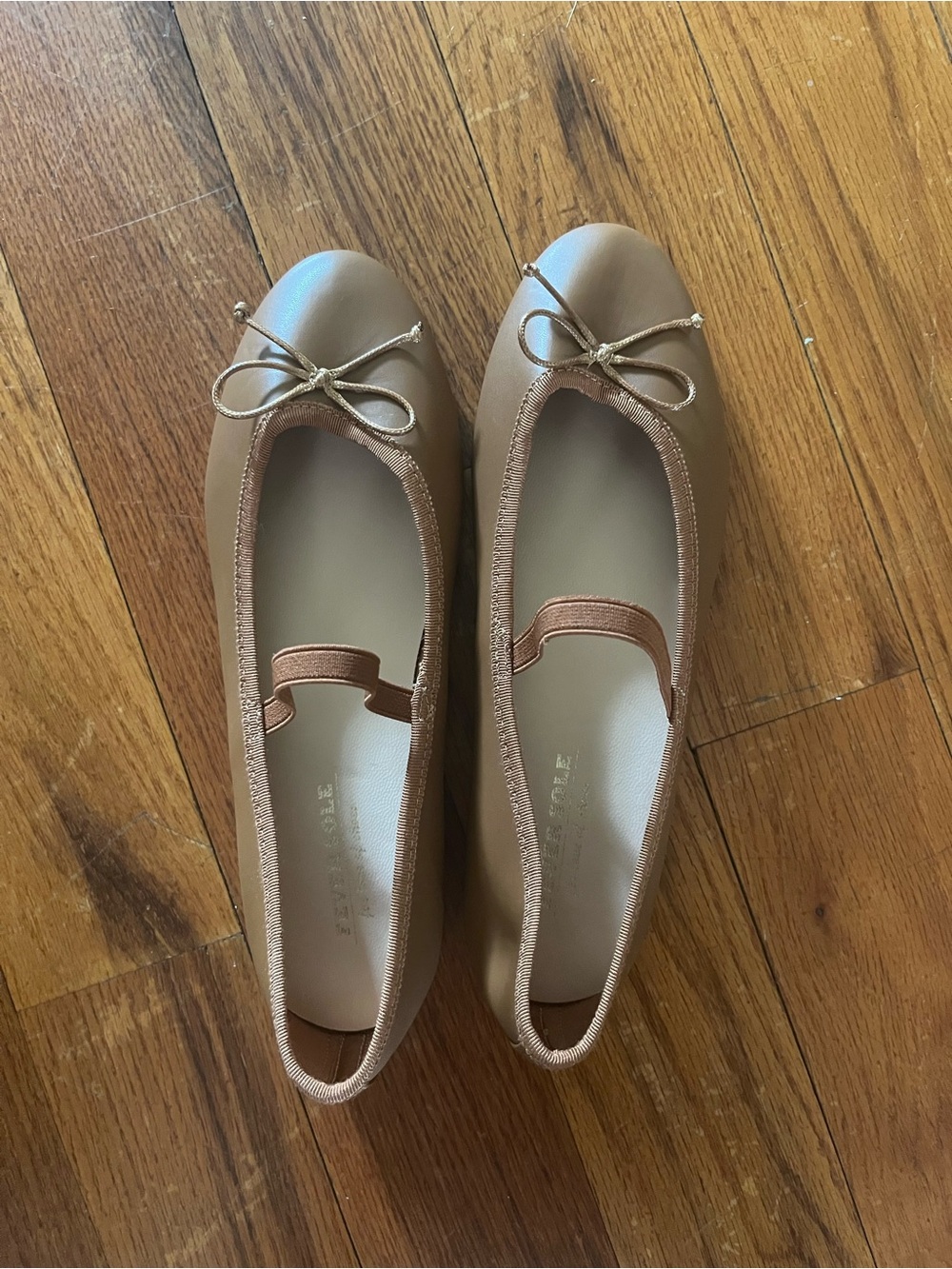 Women's Bow-Accent Mary Jane Flats in Light Brown